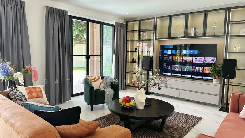 5-BR Villa, Bangkok, Khlong Tan Nua, Watthana, Bangkok, 5 Bedrooms, 350 sqm, Villa For Rent, by Sataporn Jalao, 500336965 - DDproperty.com