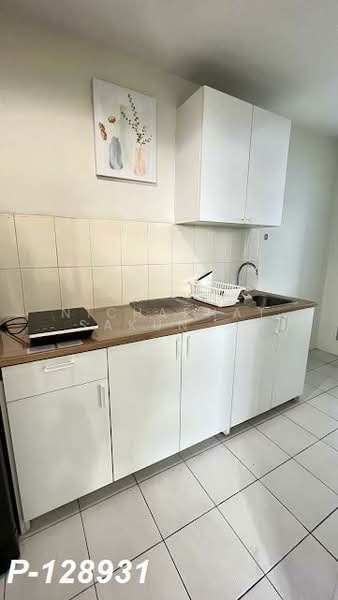 Life @ Ratchada-Suthisan, Bangkok, Ratchadapisek Road, Samsen Nok, Huai Khwang, Bangkok, 1 Bedroom, 42 sqm, Condo For Rent, by Nichaphat Sakunchayapha, 500336979 - DDproperty.com