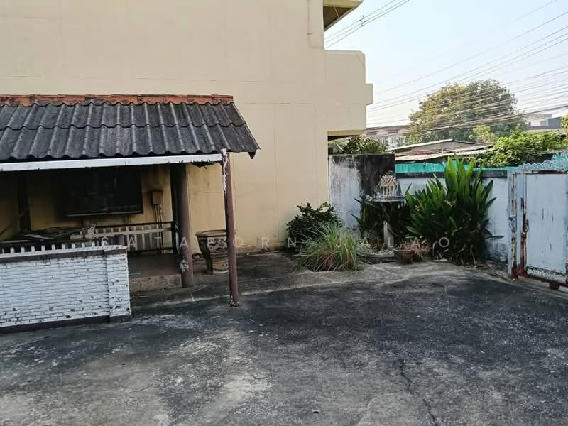 5-BR House, Bangkok, Praborommaharatchawang, Phra Nakhon, Bangkok, 5 Bedrooms, 748 sqm, Single Detached House For Sale, by Sataporn Jalao, 500336982 - DDproperty.com