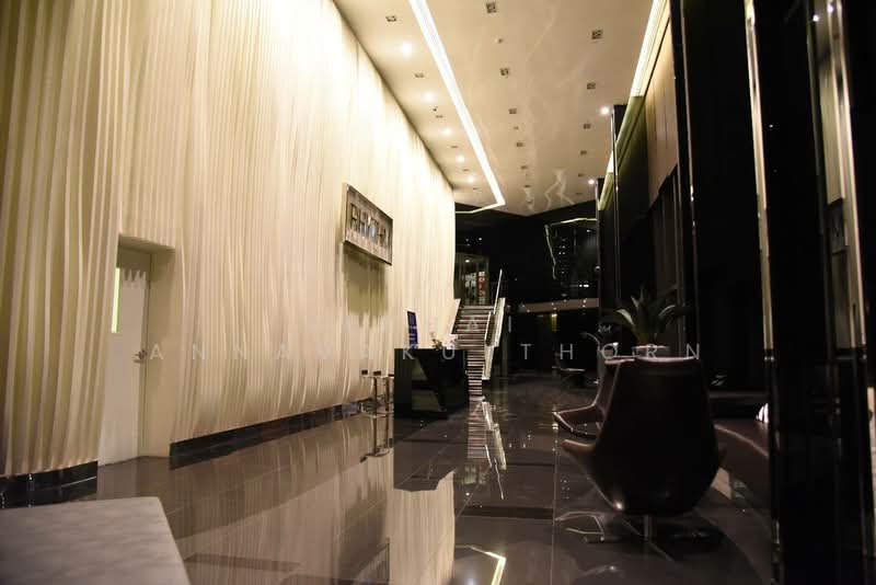 Rhythm Sukhumvit 44/1, Bangkok, Sukhumvit Road, Phra Kanong, Khlong Toei, Bangkok, 2 Bedrooms, 55 sqm, Condo For Rent, by Vichai Annavakulthorn, 500337006 - DDproperty.com