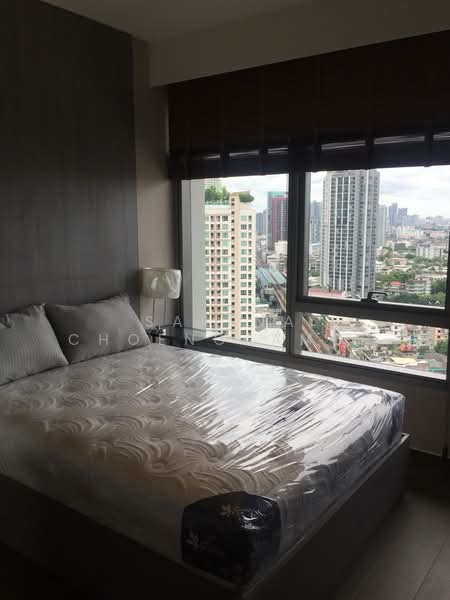 The Lofts Ekkamai, Bangkok, 1415 Sukhumvit Road, Phra Kanong Nua, Watthana, Bangkok, 2 Bedrooms, 90 sqm, Condo For Rent, by Sarena Choengsamor, 500337029 - DDproperty.com