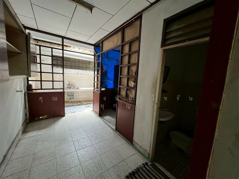 Moobaan Sena Villa 84, Bangkok, Khlong Chan, Bang Kapi, Bangkok, 2 Bedrooms, 100 sqm, Townhouse For Sale, by คุณ แป้งพิม ไซรัน (มุกญ์), 500337048 - DDproperty.com