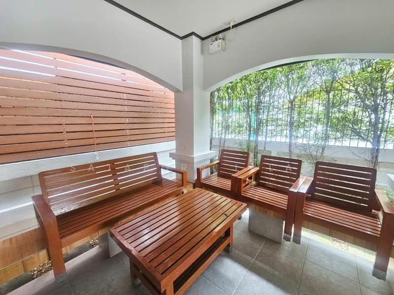 4-BR Semi-detached House, Bangkok, Samsen Nai, Phaya Thai, Bangkok, 4 Bedrooms, 310 sqm, Semi-Detached House (Twin House) For Sale, by Sataporn Jalao, 500337054 - DDproperty.com
