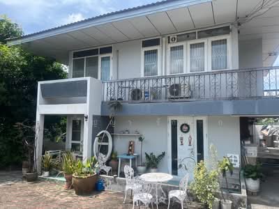ขาย - ขายบ้านเดี่ยวหลังใหญ่ 75.2 ตร.ว. พื้นที่รอบบ้าน ทำเลทองใกล้ทางด่วน, นนทบุรี