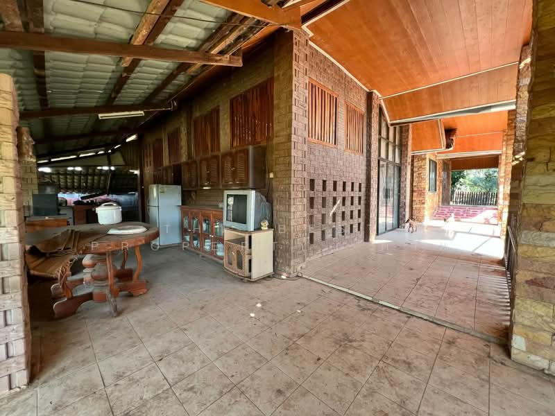 บ้านเดี่ยวพร้อมที่ดินเดชอุดม อุบลราชธานี, Ubon Ratchathani, Tha Pho Sri, Det Udom, Ubon Ratchathani, 3 Bedrooms, 120 sqm, Single Detached House For Sale, by The Best Property ต่าย, 500337091 - DDproperty.com
