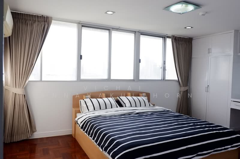 Tai Ping Towers, Bangkok, 582 Soi Sukhumvit 63, Khlong Tan Nua, Watthana, Bangkok, 2 Bedrooms, 116 sqm, Condo For Rent, by Vichai Annavakulthorn, 500337092 - DDproperty.com