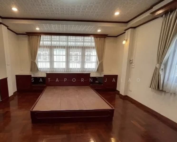 4-BR House, Bangkok, Khlong Ton Sai, Khlong San, Bangkok, 4 Bedrooms, 144 sqm, Single Detached House For Sale, by Sataporn Jalao, 500337096 - DDproperty.com