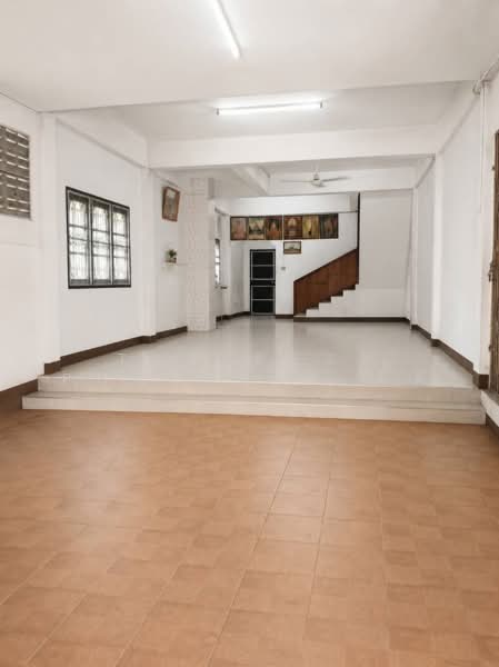 ทาวน์เฮ้าส์ท่าเสา อุตรดิตถ์, Uttaradit, Tha Sao, Muang Uttaradit, Uttaradit, 2 Bedrooms, 100 sqm, Townhouse For Sale, by The Best Property นิด, 500337106 - DDproperty.com
