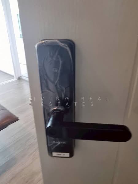 Regent Home Wutthakat, Bangkok, Wutthakat Road, Talat Plu, Thon Buri, Bangkok, 1 Bedroom, 26 sqm, Condo For Rent, by Living Real Estates, 500337108 - DDproperty.com