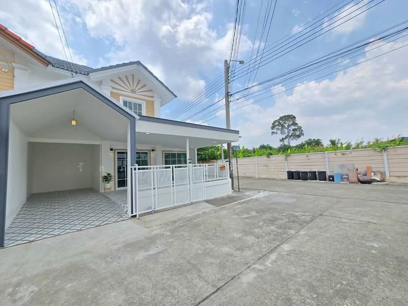 Baan Pruksa 41 Bangyai, Nonthaburi, Pracha Uthit Road, Bang Mae Nang, Bang Yai, Nonthaburi, 4 Bedrooms, 120 sqm, Townhouse For Sale, by Wanlapa Charoonthum, 500337127 - DDproperty.com