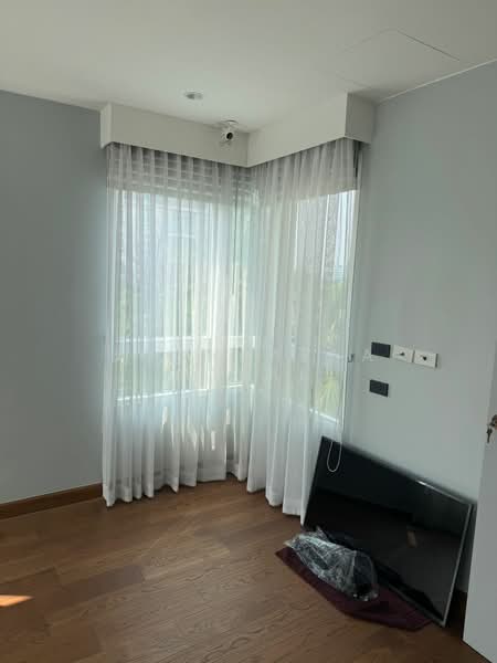 Baan Siri Sathorn : บ้านสิริ สาทร, กรุงเทพ, 10 ซอยเย็นอากาศ 1, ทุ่งมหาเมฆ, สาทร, กรุงเทพ, 120 ตร.ม., คอนโด ให้เช่า, โดย Boonraksa Sopak, 500337128 - DDproperty.com