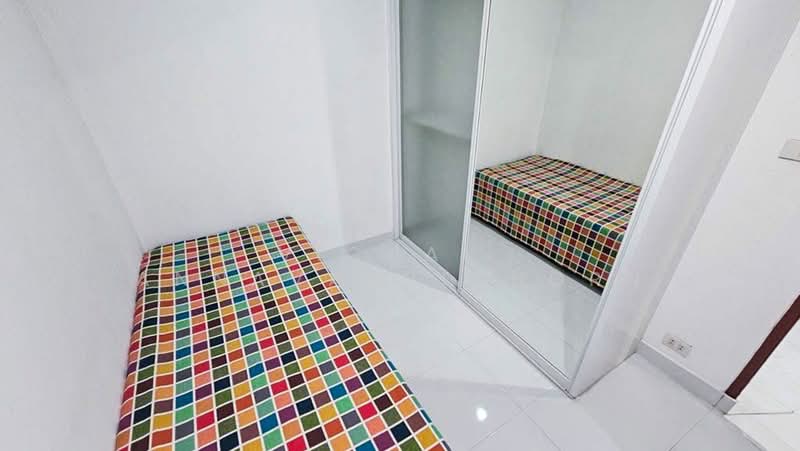 Baan Suanpetch, Bangkok, 18 Soi Sukhumvit 39, Khlong Tan Nua, Watthana, Bangkok, 2 Bedrooms, 136 sqm, Condo For Rent, by Vichai Annavakulthorn, 500337174 - DDproperty.com