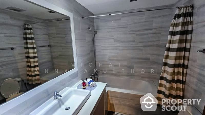 Baan Suanpetch, Bangkok, 18 Soi Sukhumvit 39, Khlong Tan Nua, Watthana, Bangkok, 2 Bedrooms, 136 sqm, Condo For Rent, by Vichai Annavakulthorn, 500337174 - DDproperty.com