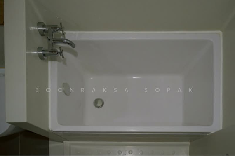 Blossom Condo @ Sathorn-Charoenrat, Bangkok, Charoen Rat Road, Thung Wat Don, Sathon, Bangkok, 2 Bedrooms, 61 sqm, Condo For Rent, by Boonraksa Sopak, 500337188 - DDproperty.com