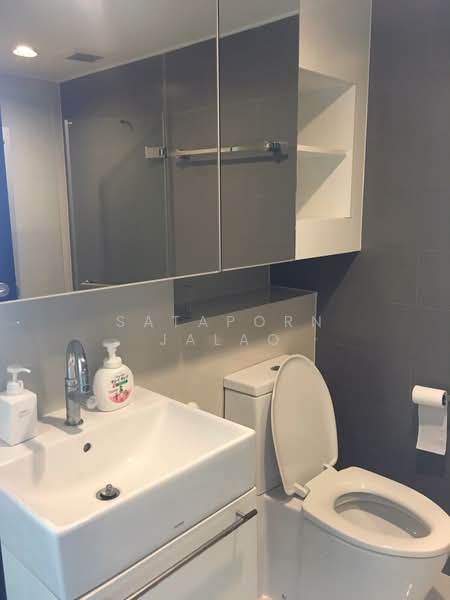 ASHTON Morph 38, Bangkok, 88 Soi Sukhumvit 38, Phra Kanong, Khlong Toei, Bangkok, 1 Bedroom, 36 sqm, Condo For Rent, by Sataporn Jalao, 500337189 - DDproperty.com