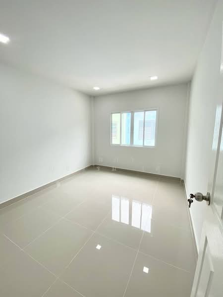 lapawan 1, Nonthaburi, รัตนาธิเบศร์, Bang Rak Pattana, Bang Bua Thong, Nonthaburi, 4 Bedrooms, 125 sqm, Townhouse For Sale, by Wanlapa Charoonthum, 500337215 - DDproperty.com