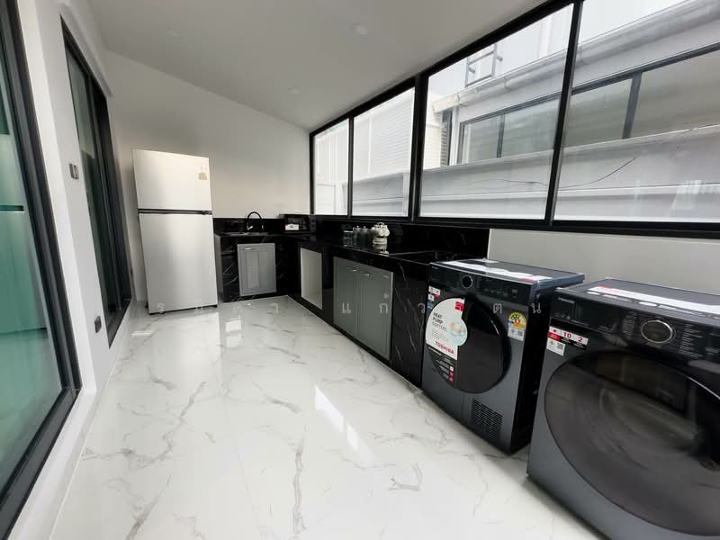 89 Residence Ratchada-Rama 9 : 89 เรสซิเดนซ์ รัชดา-พระราม9, กรุงเทพ, ห้วยขวาง, กรุงเทพ, 250 ตร.ม., บ้านเดี่ยว ให้เช่า, โดย รมิดา แก้วรัตน์, 500337270 - DDproperty.com