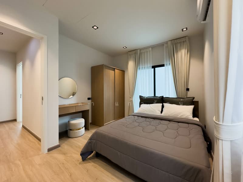 89 Residence Ratchada-Rama 9, Bangkok, Huai Khwang, Bangkok, 4 Bedrooms, 250 sqm, Single Detached House For Rent, by รมิดา แก้วรัตน์, 500337270 - DDproperty.com
