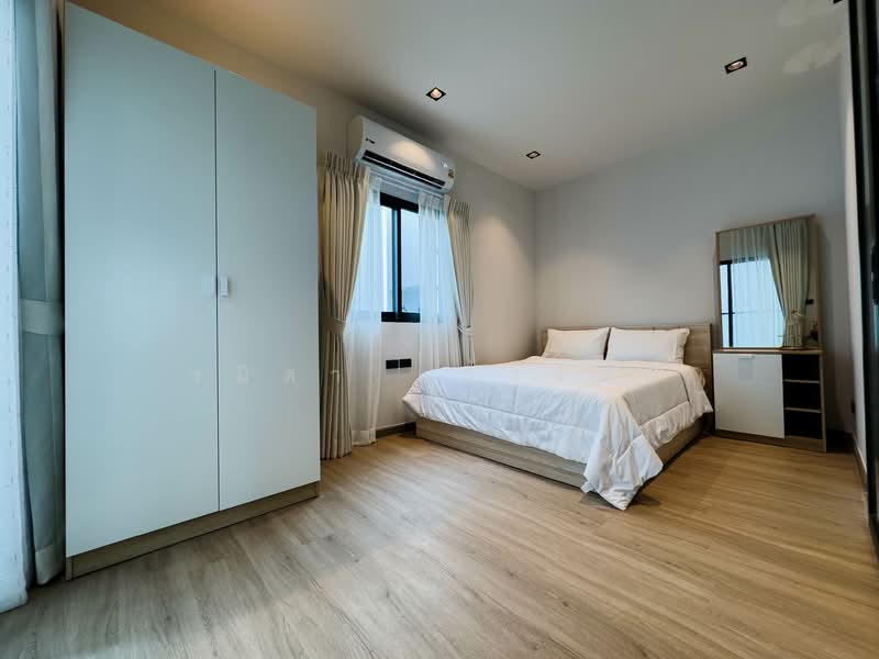 89 Residence Ratchada-Rama 9, Bangkok, Huai Khwang, Bangkok, 4 Bedrooms, 250 sqm, Single Detached House For Rent, by รมิดา แก้วรัตน์, 500337270 - DDproperty.com