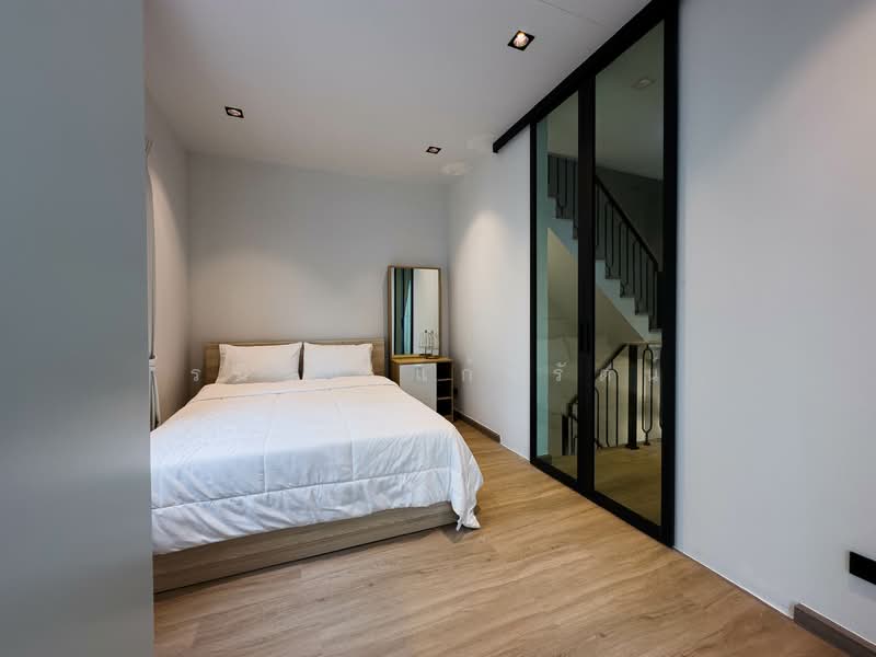 89 Residence Ratchada-Rama 9, Bangkok, Huai Khwang, Bangkok, 4 Bedrooms, 250 sqm, Single Detached House For Rent, by รมิดา แก้วรัตน์, 500337270 - DDproperty.com