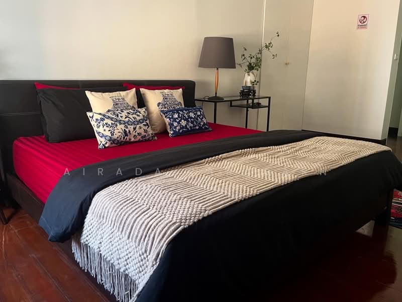 ถนนสุรวงศ์, Bangkok, Si Phraya, Bang Rak, Bangkok, 3 Bedrooms, 84 sqm, Single Detached House For Rent, by Airada Parasarn, 500337272 - DDproperty.com