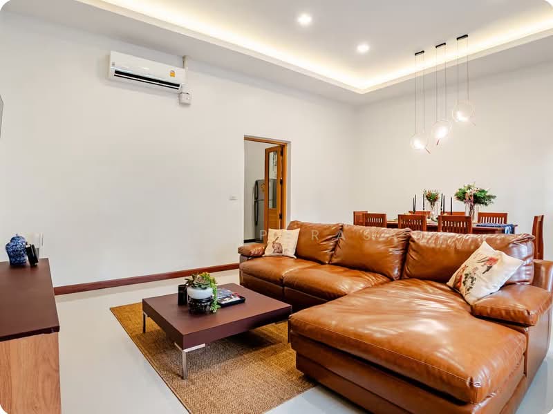 ถนนสุรวงศ์, Bangkok, Si Phraya, Bang Rak, Bangkok, 3 Bedrooms, 84 sqm, Single Detached House For Rent, by Airada Parasarn, 500337272 - DDproperty.com