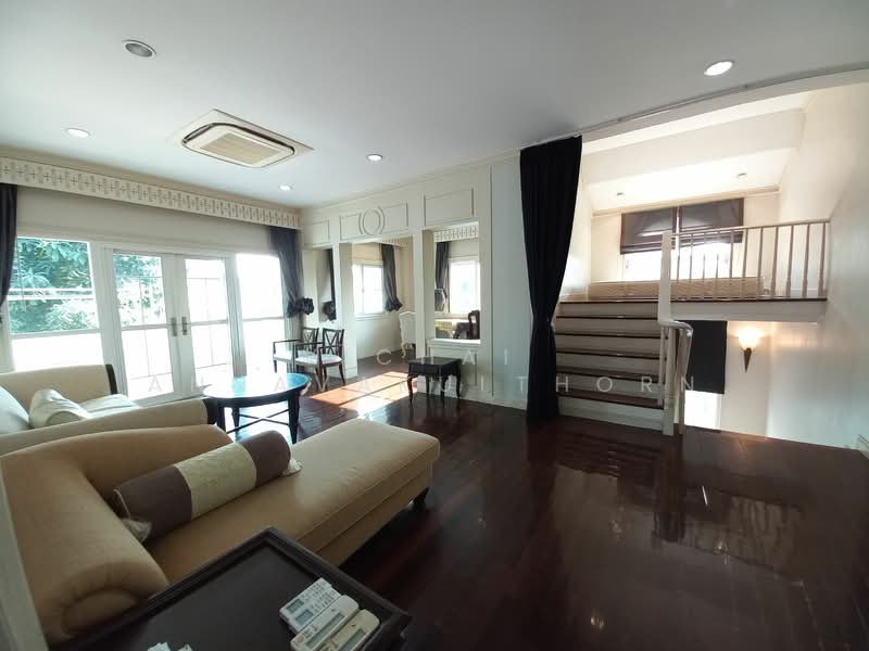 4-BR Semi-detached House, Bangkok, Bang Chak, Phra Khanong, Bangkok, 4 Bedrooms, 395 sqm, Semi-Detached House (Twin House) For Rent, by Vichai Annavakulthorn, 500337277 - DDproperty.com