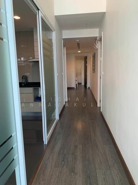 The Crest Ruamrudee, Bangkok, Soi Ruamrudee 2, Witthayu Road, Lumphini, Pathum Wan, Bangkok, 3 Bedrooms, 192 sqm, Condo For Rent, by Vichai Annavakulthorn, 500337307 - DDproperty.com