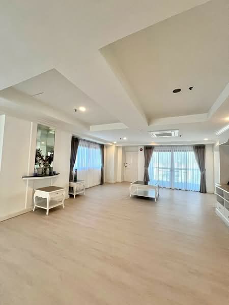 G.P. Grande Tower, Bangkok, 55 Sukhumvit 23, Khlongtoei Nua, Watthana, Bangkok, 4 Bedrooms, 400 sqm, Apartment For Rent, by Boonraksa Sopak, 500337311 - DDproperty.com