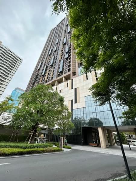 Oka Haus Sukhumvit 36, Bangkok, 3399 Rama 4 Road, Khong Tan, Khlong Toei, Bangkok, 1 Bedroom, 34 sqm, Condo For Rent, by Najawa Salae, 500337316 - DDproperty.com