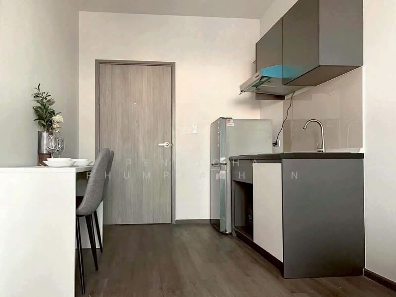 Rich Point @ BTS Wutthakat, Bangkok, Wutthakat Road, Talat Plu, Thon Buri, Bangkok, 1 Bedroom, 30 sqm, Condo For Rent, by Penpicha Phumprachian, 500337317 - DDproperty.com