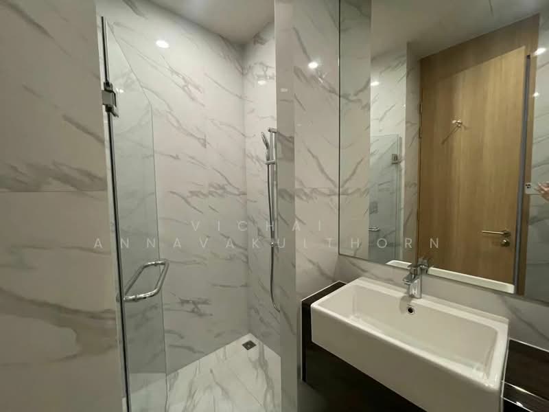 Noble BE19 Sukhumvit, Bangkok, 89 Sukhumvit 19 Alley, Khlong Tan Nua, Watthana, Bangkok, 2 Bedrooms, 60 sqm, Condo For Rent, by Vichai Annavakulthorn, 500337346 - DDproperty.com