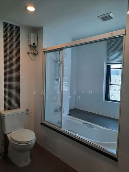 Prasanmitr Place, Bangkok, 154 Sukhumvit 21, Soi 1, Khlongtoei Nua, Watthana, Bangkok, 2 Bedrooms, 140 sqm, Condo For Rent, by Sataporn Jalao, 500337358 - DDproperty.com