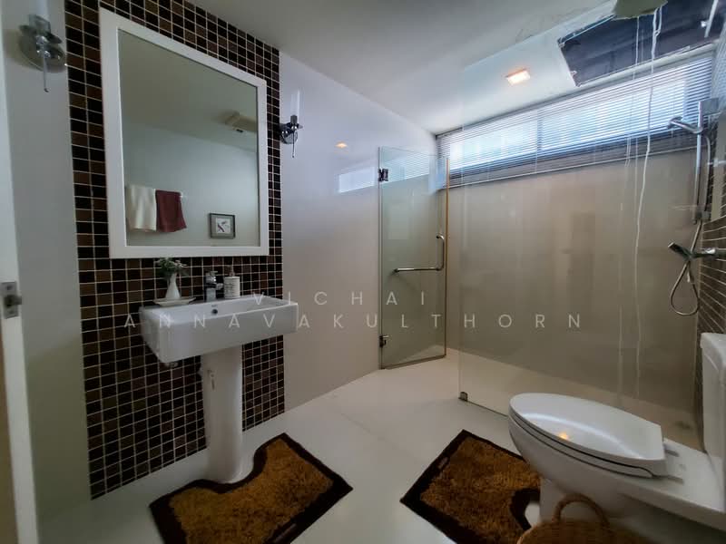 Rom Sai Residence : อาคารร่มไทร, กรุงเทพ, สุขุมวิท ซอย 55/25, คลองตันเหนือ, วัฒนา, กรุงเทพ, 240 ตร.ม., อพาร์ทเมนท์ ให้เช่า, โดย Vichai Annavakulthorn, 500337370 - DDproperty.com