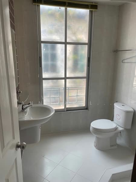 undefined, Bangkok, Chan Kasem, Chatuchak, Bangkok, 3 Bedrooms, 200 sqm, Townhouse For Rent, by Vichai  Annavakulthorn, 500337380 - DDproperty.com