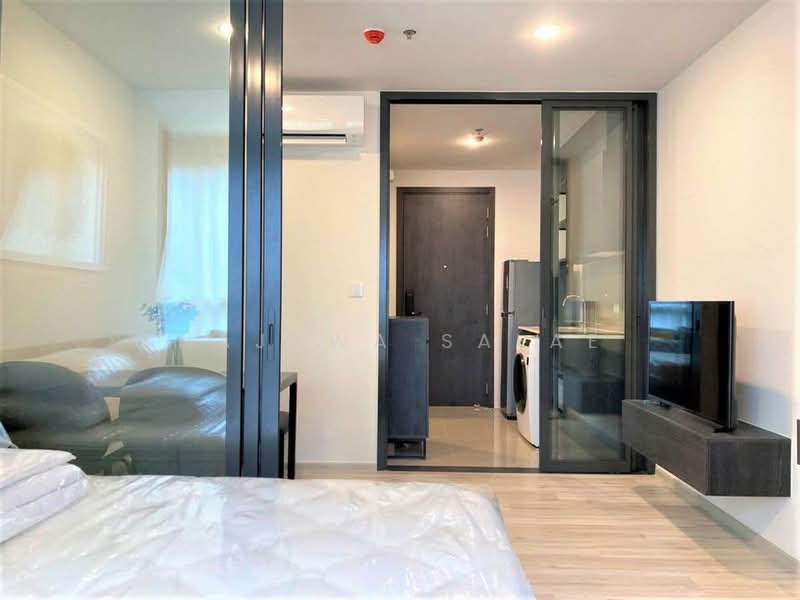 XT Huaikhwang, Bangkok, 244 Ratchadaphisek Road, Huai Khwang, Bangkok, 1 Bedroom, 28 sqm, Condo For Rent, by Najawa Salae, 500337387 - DDproperty.com