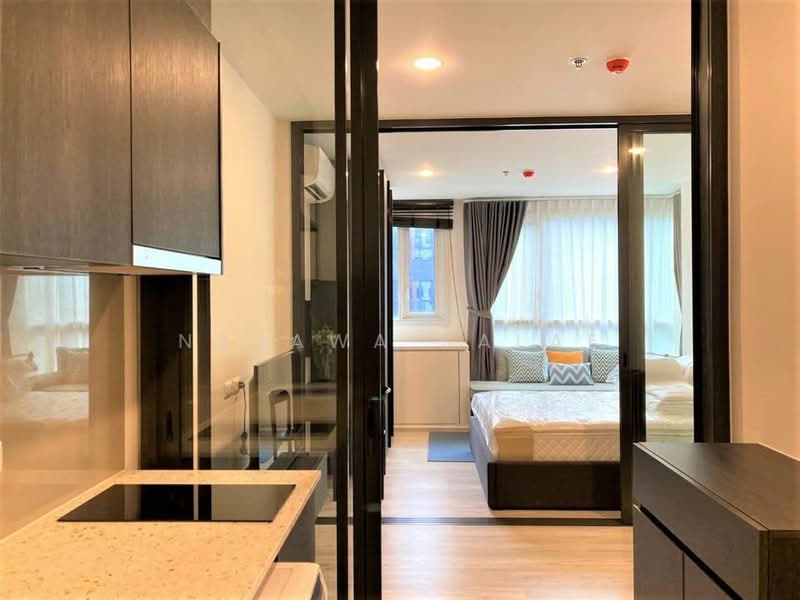 XT Huaikhwang, Bangkok, 244 Ratchadaphisek Road, Huai Khwang, Bangkok, 1 Bedroom, 28 sqm, Condo For Rent, by Najawa Salae, 500337387 - DDproperty.com
