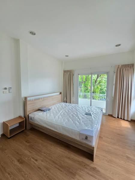 Perfect Place Sukhumvit 77-Suvarnabhumi, Samut Prakan, Lat Krabang Road, Rachathewa, Bang Plee, Samut Prakan, 4 Bedrooms, 270 sqm, Single Detached House For Rent, by Khun Aranya, 500337392 - DDproperty.com