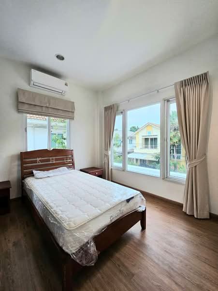 Perfect Place Sukhumvit 77-Suvarnabhumi, Samut Prakan, Lat Krabang Road, Rachathewa, Bang Plee, Samut Prakan, 4 Bedrooms, 270 sqm, Single Detached House For Rent, by Khun Aranya, 500337392 - DDproperty.com