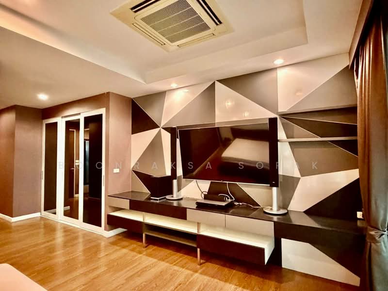 Bless Town Sukhumvit 50, Bangkok, Sukhumvit 50 Road, Phra Kanong, Khlong Toei, Bangkok, 3 Bedrooms, 263 sqm, Townhouse For Rent, by Boonraksa Sopak, 500337405 - DDproperty.com