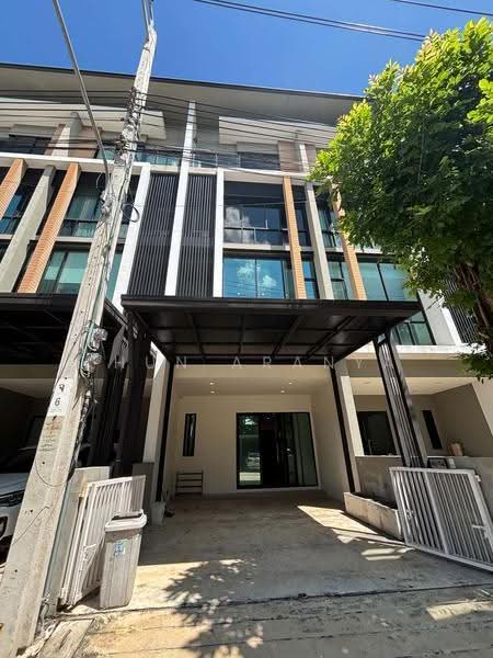 Premium Place Kaset - Nawamin II, Bangkok, Prasert Manukit 29 Road (Soi Mailarp), Lat Phrao, Bangkok, 3 Bedrooms, 285 sqm, Townhouse For Rent, by Khun Aranya, 500337417 - DDproperty.com