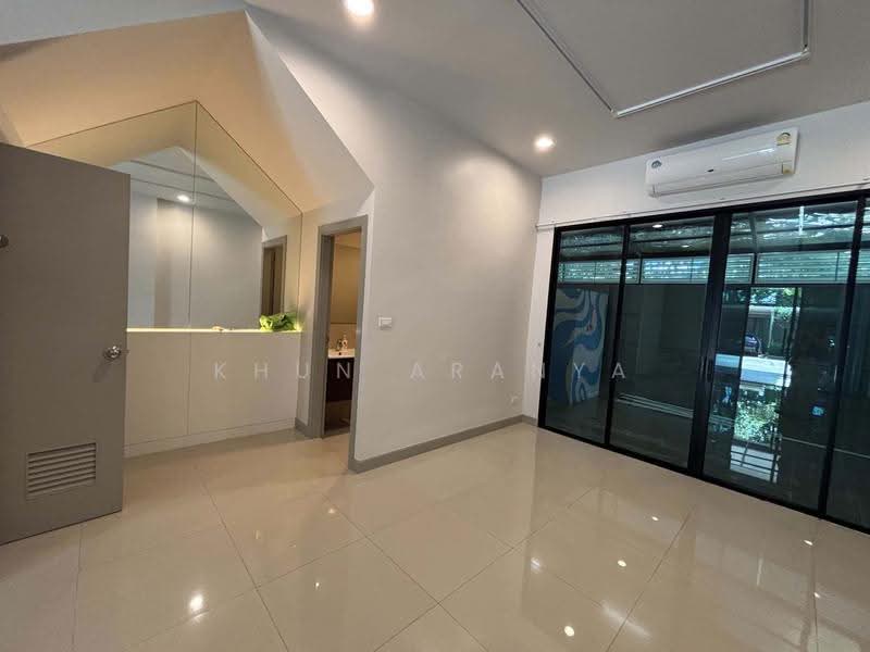 Premium Place Kaset - Nawamin II, Bangkok, Prasert Manukit 29 Road (Soi Mailarp), Lat Phrao, Bangkok, 3 Bedrooms, 285 sqm, Townhouse For Rent, by Khun Aranya, 500337417 - DDproperty.com