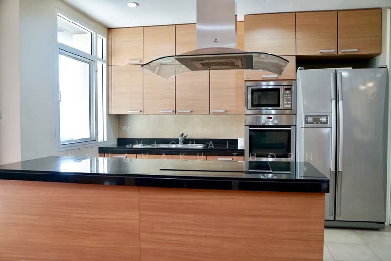 The Cadogan Private Residence, Bangkok, Soi Sukhumvit 39, Khlong Tan Nua, Watthana, Bangkok, 3 Bedrooms, 184 sqm, Condo For Rent, by Vichai Annavakulthorn, 500337432 - DDproperty.com