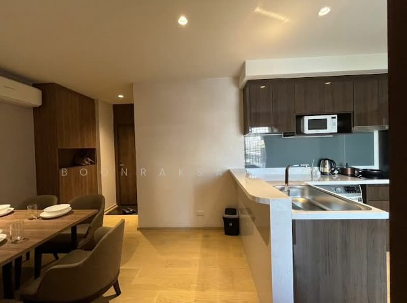 Runesu Thonglor 5, Bangkok, 82 Padi Madi Alley, Khlong Tan Nua, Watthana, Bangkok, 2 Bedrooms, 43 sqm, Condo For Rent, by Boonraksa Sopak, 500337508 - DDproperty.com