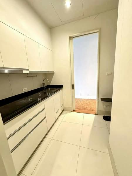 The Ritz-Carlton Residences, Bangkok, 114 Narathiwat Ratchanakarin Road, Silom, Bang Rak, Bangkok, 3 Bedrooms, 223 sqm, Condo For Rent, by Sutavee Chonlabud, 500337534 - DDproperty.com