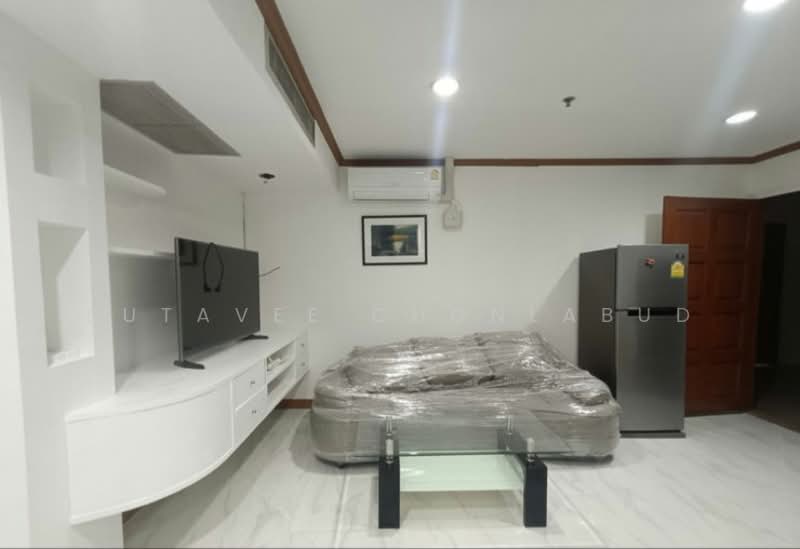 Witthayu Complex, Bangkok, 1673 New Petchaburi Road, Makkasan, Ratchathewi, Bangkok, 2 Bedrooms, 82 sqm, Condo For Rent, by Sutavee Chonlabud, 500337536 - DDproperty.com