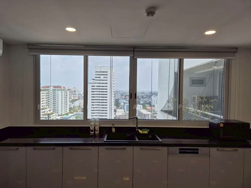 La Cascade, Bangkok, Eakamai, Khlong Tan Nua, Watthana, Bangkok, 4 Bedrooms, 300 sqm, Condo For Rent, by Boonraksa Sopak, 500337538 - DDproperty.com