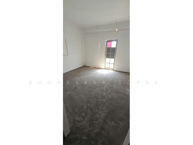 4-BR House, Bangkok, Praborommaharatchawang, Phra Nakhon, Bangkok, 4 Bedrooms, 447 sqm, Single Detached House For Rent, by Boonraksa Sopak, 500337552 - DDproperty.com