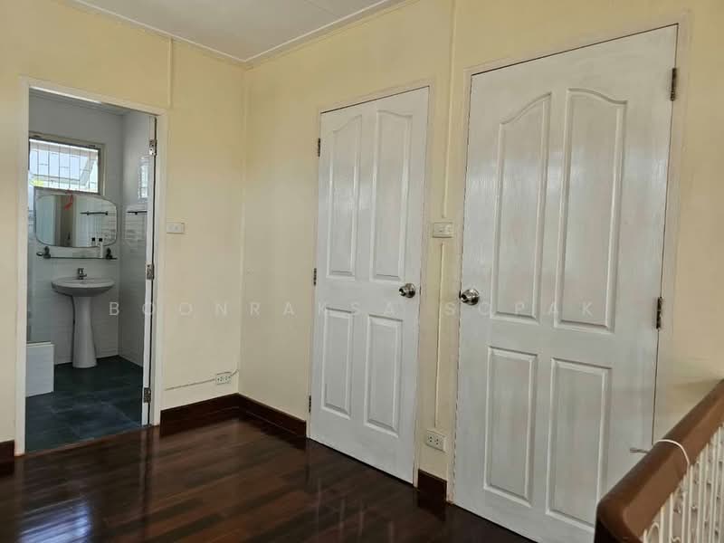 3-BR House, Bangkok, Tanon Nakorn Chaisri, Dusit, Bangkok, 3 Bedrooms, 160 sqm, Single Detached House For Rent, by Boonraksa Sopak, 500337559 - DDproperty.com