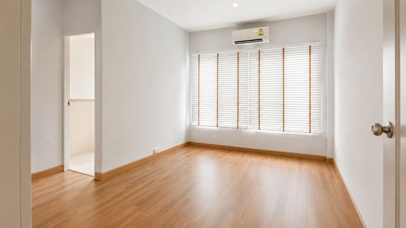 Baan Klang Muang Luzern Sukhumvit, Bangkok, Sukhumvit 77 Road, Suan Luang, Bangkok, 3 Bedrooms, 180 sqm, Townhouse For Rent, by ณัฐกมล โกเมนท์จำรัส, 500337608 - DDproperty.com